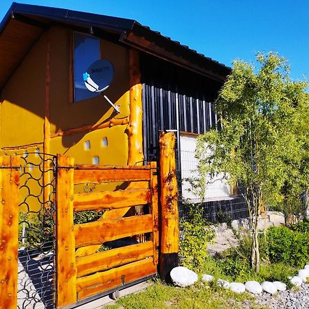 Hoyo de Epuyén Cabanas Luces Del Pirque מראה חיצוני תמונה