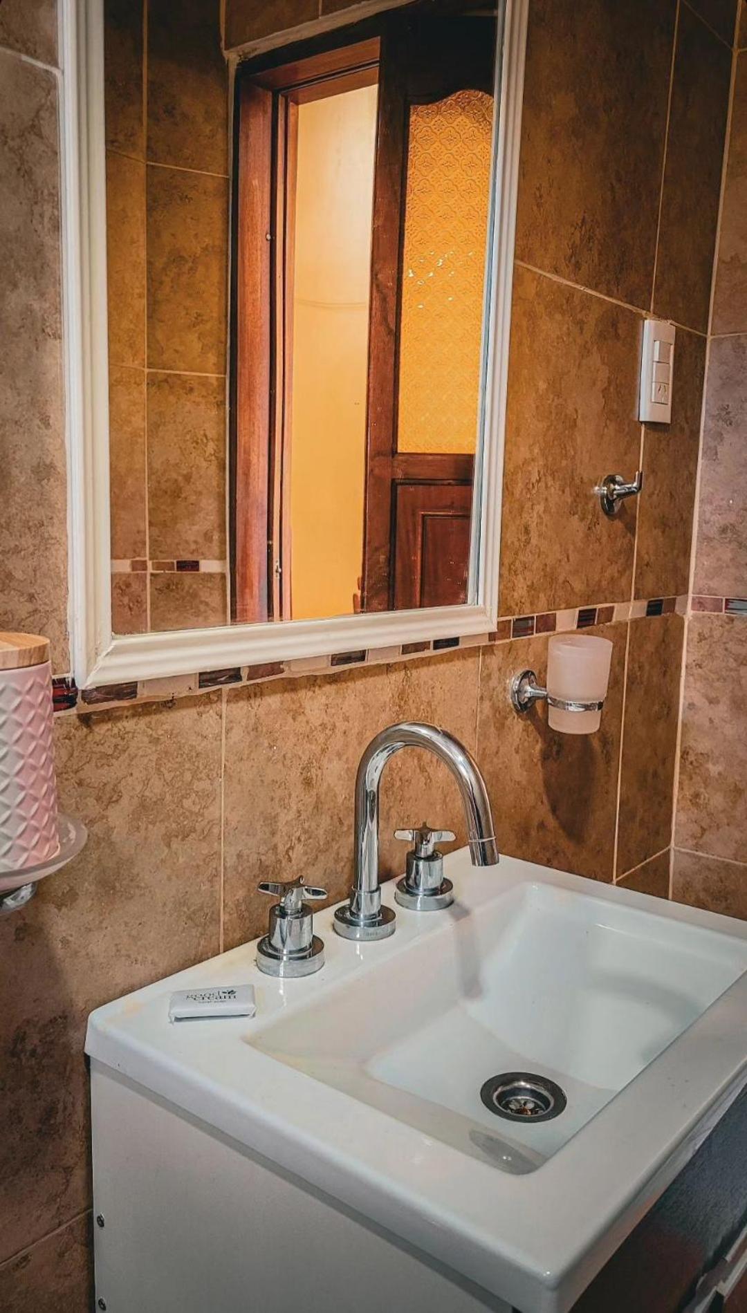 Hoyo de Epuyén Cabanas Luces Del Pirque מראה חיצוני תמונה